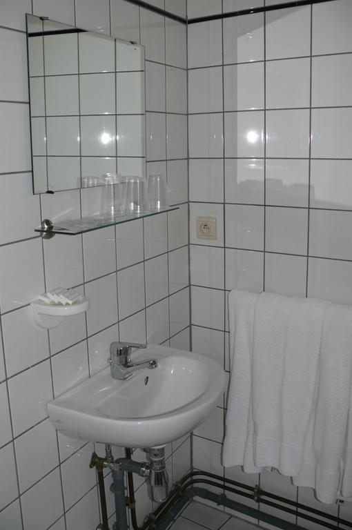 Hotel Les Acteurs Liege Room photo